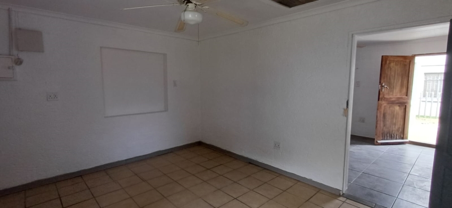 2 Bedroom Property for Sale in Loch Athlone Free State